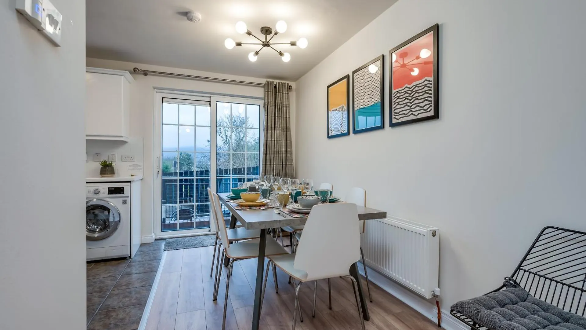 Staybynumbers - City Centre Townhouse 2X Parking Belfast Tatil Evi