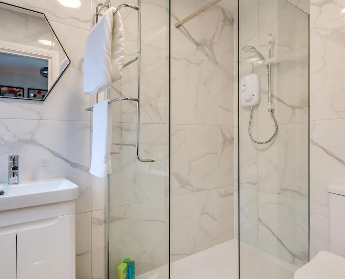 Staybynumbers - City Centre Townhouse 2X Parking Belfast Tatil Evi